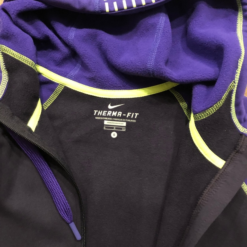 Nike Jacket - Picture 3 of 4